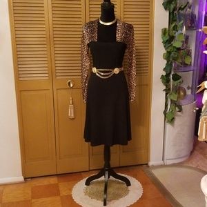 Due Per Due Midi Skirt (Black)